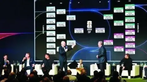 意甲焦点战：那不勒斯击败佛罗伦萨，战报盘点