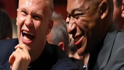 亚洲滑冰联盟主席高度评价亚冬会场馆设施，全球一流——2025-02-07